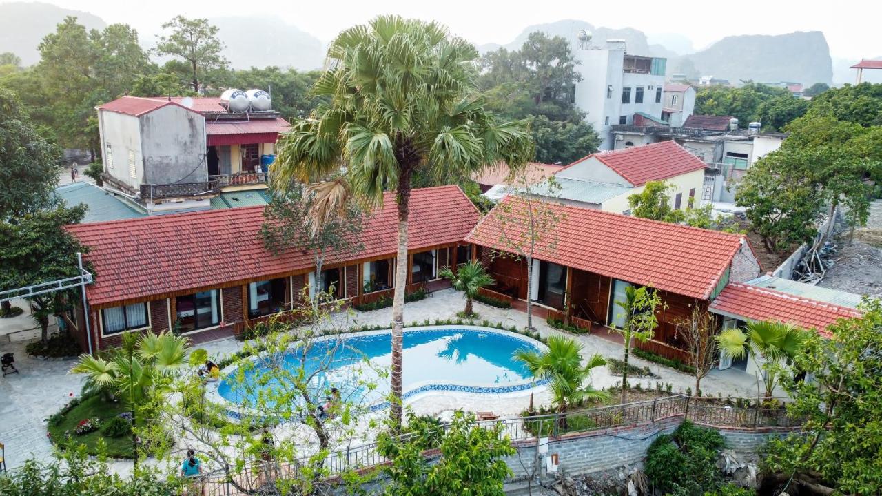 D&D Riverside Homestay Xuan Son Eksteriør billede
