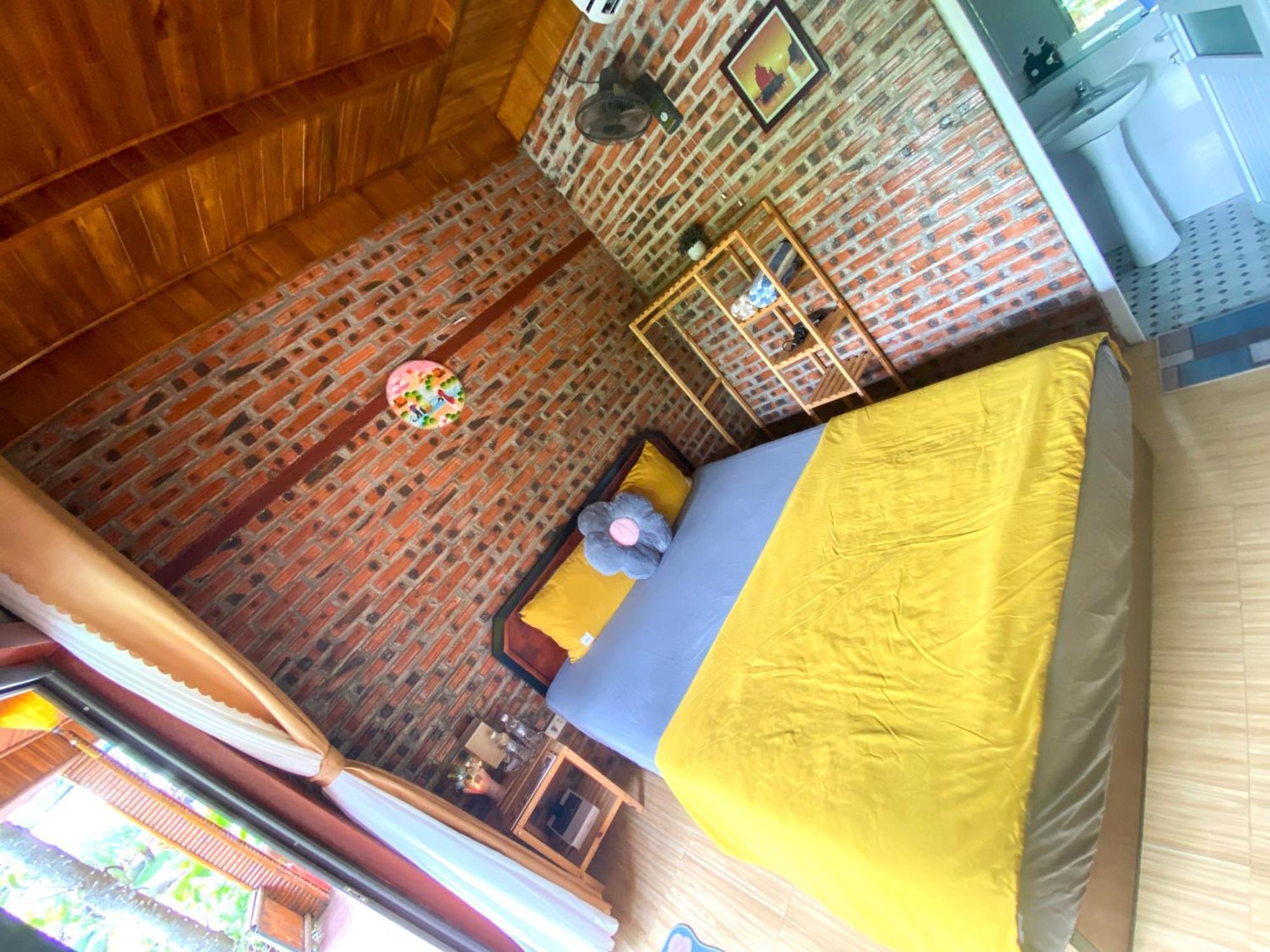 D&D Riverside Homestay Xuan Son Eksteriør billede